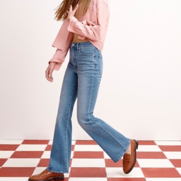 Madewell Flare Denim Jeans in Fairson Medium Wash